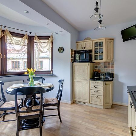 Apartamenty Natalia - Bezplatny Parking كرينيتسا زدروي المظهر الخارجي الصورة